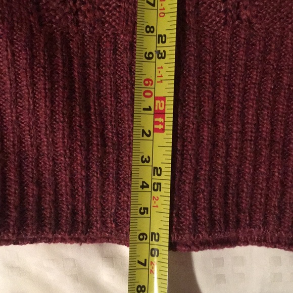 Turtleneck sweater with cold shoulder detail sizeM - Picture 5 of 6